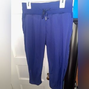Lulu Lemon Size 4